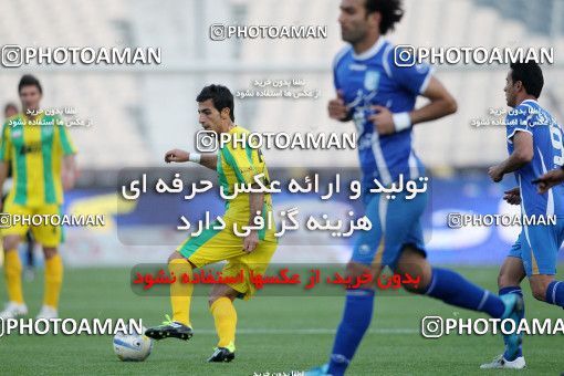 1187234, Tehran, Iran, Iran Pro League، Persian Gulf Cup، 2010-11 season، Second Leg، Week 30، Rah Ahan ۱ v ۰ Esteghlal on 2011/04/14 at Azadi Stadium