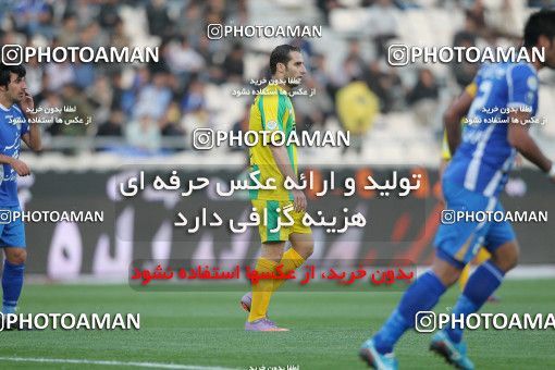 1187288, Tehran, Iran, Iran Pro League، Persian Gulf Cup، 2010-11 season، Second Leg، Week 30، Rah Ahan ۱ v ۰ Esteghlal on 2011/04/14 at Azadi Stadium