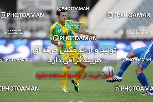 1187397, Tehran, Iran, Iran Pro League، Persian Gulf Cup، 2010-11 season، Second Leg، Week 30، Rah Ahan ۱ v ۰ Esteghlal on 2011/04/14 at Azadi Stadium