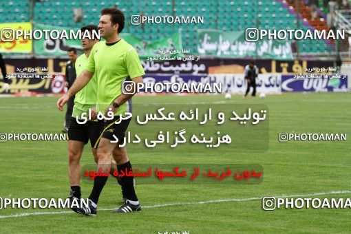 1186554, Isfahan,Fooladshahr, [*parameter:4*], Iran Pro League، Persian Gulf Cup، 2010-11 season، Second Leg، Week 29، Zob Ahan Esfahan ۰ v 3 Persepolis on 2011/04/10 at Foolad Shahr Stadium