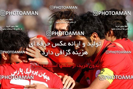 1186617, Isfahan,Fooladshahr, [*parameter:4*], Iran Pro League، Persian Gulf Cup، 2010-11 season، Second Leg، Week 29، Zob Ahan Esfahan ۰ v 3 Persepolis on 2011/04/10 at Foolad Shahr Stadium