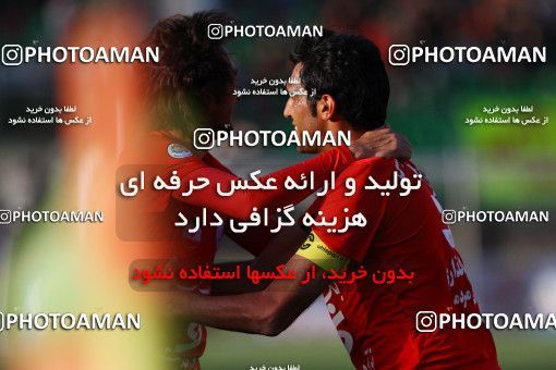 1186637, Isfahan,Fooladshahr, [*parameter:4*], Iran Pro League، Persian Gulf Cup، 2010-11 season، Second Leg، Week 29، Zob Ahan Esfahan ۰ v 3 Persepolis on 2011/04/10 at Foolad Shahr Stadium