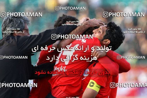 1186651, Isfahan,Fooladshahr, [*parameter:4*], Iran Pro League، Persian Gulf Cup، 2010-11 season، Second Leg، Week 29، Zob Ahan Esfahan ۰ v 3 Persepolis on 2011/04/10 at Foolad Shahr Stadium