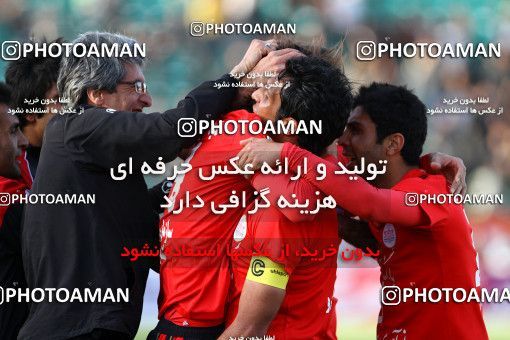 1186589, Isfahan,Fooladshahr, [*parameter:4*], Iran Pro League، Persian Gulf Cup، 2010-11 season، Second Leg، Week 29، Zob Ahan Esfahan ۰ v 3 Persepolis on 2011/04/10 at Foolad Shahr Stadium