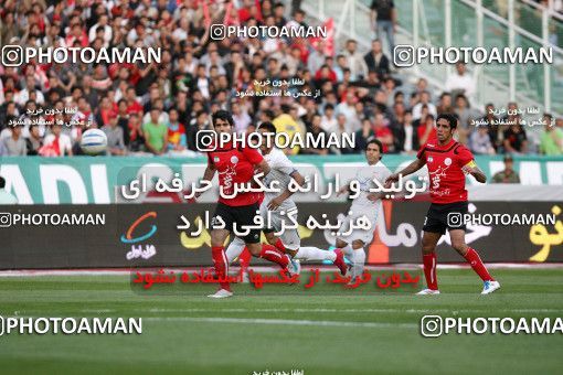 1187828, Tehran, Iran, Iran Pro League، Persian Gulf Cup، 2010-11 season، Second Leg، Week 31، Persepolis 2 v ۱ Steel Azin on 2011/04/15 at Azadi Stadium