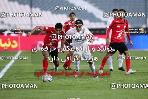 1187793, Tehran, Iran, Iran Pro League، Persian Gulf Cup، 2010-11 season، Second Leg، Week 31، Persepolis 2 v ۱ Steel Azin on 2011/04/15 at Azadi Stadium