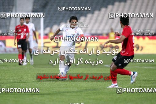 1187829, Tehran, Iran, Iran Pro League، Persian Gulf Cup، 2010-11 season، Second Leg، Week 31، Persepolis 2 v ۱ Steel Azin on 2011/04/15 at Azadi Stadium