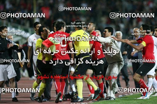 1187704, Tehran, Iran, Iran Pro League، Persian Gulf Cup، 2010-11 season، Second Leg، Week 31، Persepolis 2 v ۱ Steel Azin on 2011/04/15 at Azadi Stadium