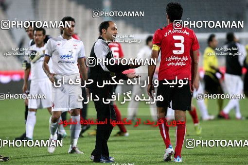 1187843, Tehran, Iran, Iran Pro League، Persian Gulf Cup، 2010-11 season، Second Leg، Week 31، Persepolis 2 v ۱ Steel Azin on 2011/04/15 at Azadi Stadium