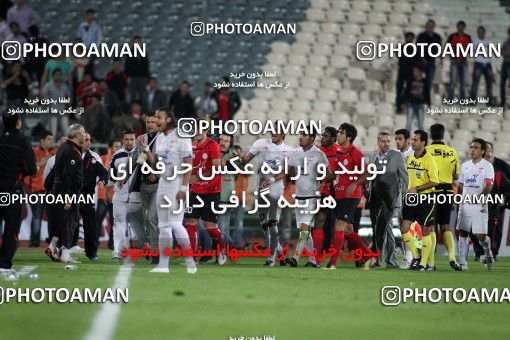 1186768, Tehran, Iran, Iran Pro League، Persian Gulf Cup، 2010-11 season، Second Leg، Week 31، Persepolis 2 v ۱ Steel Azin on 2011/04/15 at Azadi Stadium