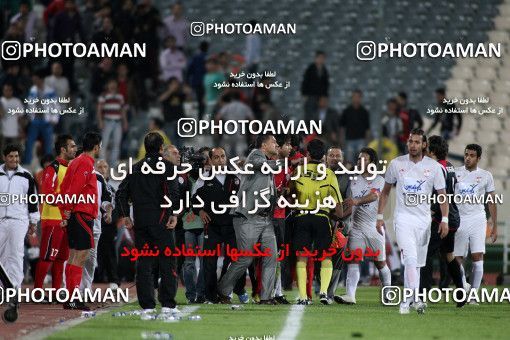 1186745, Tehran, Iran, Iran Pro League، Persian Gulf Cup، 2010-11 season، Second Leg، Week 31، Persepolis 2 v ۱ Steel Azin on 2011/04/15 at Azadi Stadium