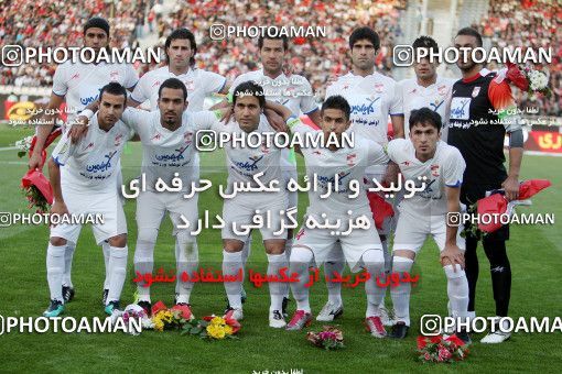 1186820, Tehran, Iran, Iran Pro League، Persian Gulf Cup، 2010-11 season، Second Leg، Week 31، Persepolis 2 v ۱ Steel Azin on 2011/04/15 at Azadi Stadium