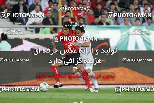 1188049, Tehran, Iran, Iran Pro League، Persian Gulf Cup، 2010-11 season، Second Leg، Week 31، Persepolis 2 v ۱ Steel Azin on 2011/04/15 at Azadi Stadium