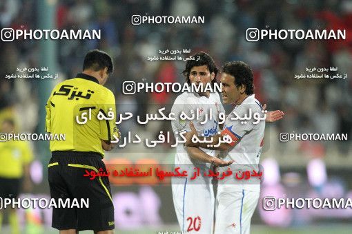 1187970, Tehran, Iran, Iran Pro League، Persian Gulf Cup، 2010-11 season، Second Leg، Week 31، Persepolis 2 v ۱ Steel Azin on 2011/04/15 at Azadi Stadium