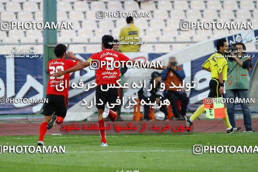 1187220, Tehran, Iran, Iran Pro League، Persian Gulf Cup، 2010-11 season، Second Leg، Week 31، Persepolis 2 v ۱ Steel Azin on 2011/04/15 at Azadi Stadium