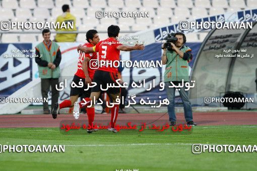 1187181, Tehran, Iran, Iran Pro League، Persian Gulf Cup، 2010-11 season، Second Leg، Week 31، Persepolis 2 v ۱ Steel Azin on 2011/04/15 at Azadi Stadium