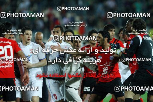 1187089, Tehran, Iran, Iran Pro League، Persian Gulf Cup، 2010-11 season، Second Leg، Week 31، Persepolis 2 v ۱ Steel Azin on 2011/04/15 at Azadi Stadium