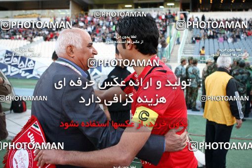 1187666, Tehran, Iran, Iran Pro League، Persian Gulf Cup، 2010-11 season، Second Leg، Week 31، Persepolis 2 v ۱ Steel Azin on 2011/04/15 at Azadi Stadium