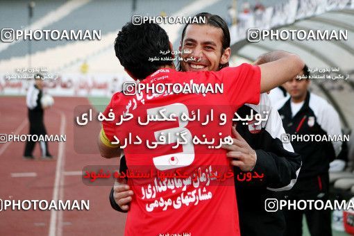 1187586, Tehran, Iran, لیگ برتر فوتبال ایران، Persian Gulf Cup، Week 31، Second Leg، Persepolis 2 v 1 Steel Azin on 2011/04/15 at Azadi Stadium