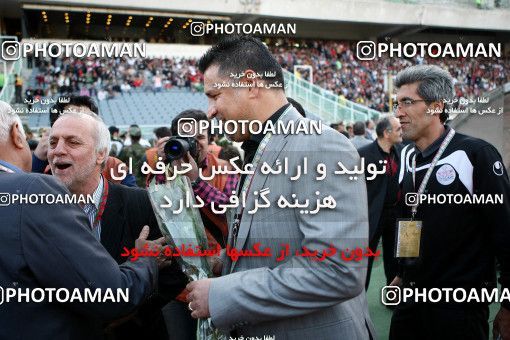 1187605, Tehran, Iran, لیگ برتر فوتبال ایران، Persian Gulf Cup، Week 31، Second Leg، Persepolis 2 v 1 Steel Azin on 2011/04/15 at Azadi Stadium