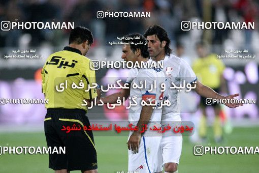 1187504, Tehran, Iran, Iran Pro League، Persian Gulf Cup، 2010-11 season، Second Leg، Week 31، Persepolis 2 v ۱ Steel Azin on 2011/04/15 at Azadi Stadium