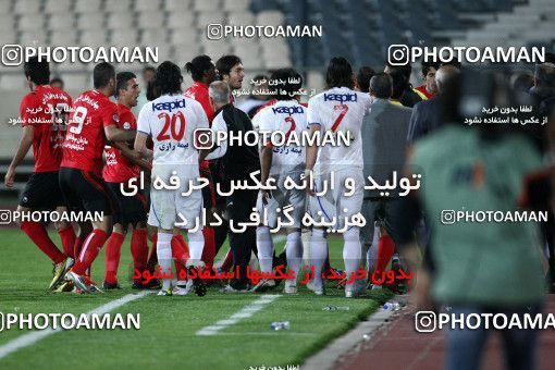 1187448, Tehran, Iran, Iran Pro League، Persian Gulf Cup، 2010-11 season، Second Leg، Week 31، Persepolis 2 v ۱ Steel Azin on 2011/04/15 at Azadi Stadium