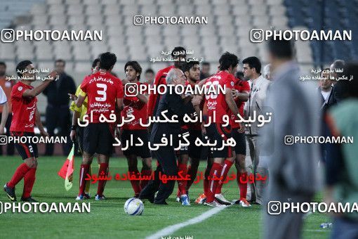 1187587, Tehran, Iran, Iran Pro League، Persian Gulf Cup، 2010-11 season، Second Leg، Week 31، Persepolis 2 v ۱ Steel Azin on 2011/04/15 at Azadi Stadium