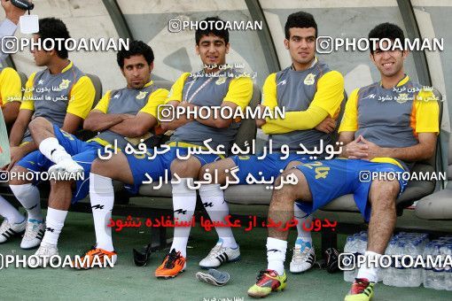 1189562, Tehran, Iran, Iran Pro League، Persian Gulf Cup، 2010-11 season، Second Leg، Week 31، Esteghlal 6 v 2 Sanat Naft Abadan on 2011/04/23 at Azadi Stadium