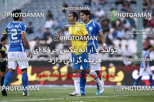 1189617, Tehran, Iran, Iran Pro League، Persian Gulf Cup، 2010-11 season، Second Leg، Week 31، Esteghlal 6 v 2 Sanat Naft Abadan on 2011/04/23 at Azadi Stadium