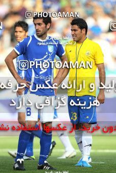 1190405, Tehran, Iran, لیگ برتر فوتبال ایران، Persian Gulf Cup، Week 31، Second Leg، Esteghlal 6 v 2 Sanat Naft Abadan on 2011/04/23 at Azadi Stadium