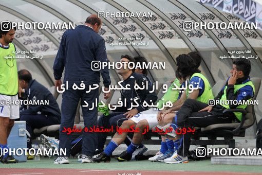 1190616, Tehran, Iran, Iran Pro League، Persian Gulf Cup، 2010-11 season، Second Leg، Week 31، Esteghlal 6 v 2 Sanat Naft Abadan on 2011/04/23 at Azadi Stadium