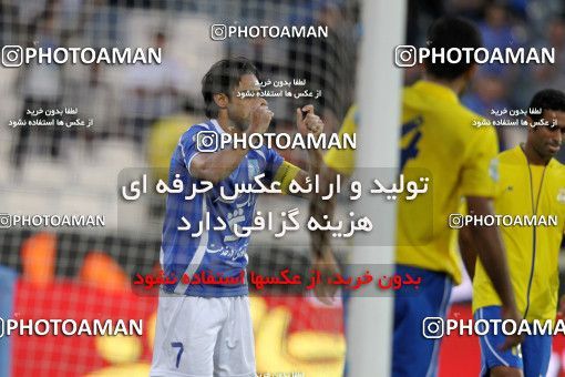 1190496, Tehran, Iran, Iran Pro League، Persian Gulf Cup، 2010-11 season، Second Leg، Week 31، Esteghlal 6 v 2 Sanat Naft Abadan on 2011/04/23 at Azadi Stadium