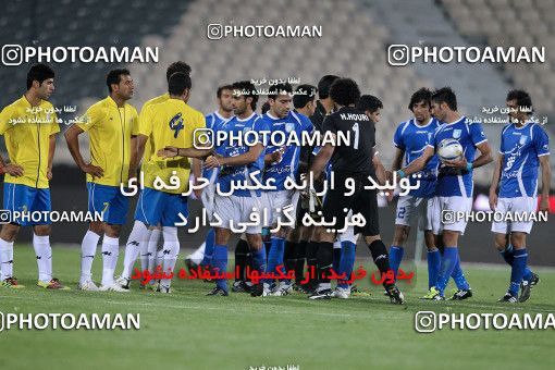 1190769, Tehran, Iran, Iran Pro League، Persian Gulf Cup، 2010-11 season، Second Leg، Week 31، Esteghlal 6 v 2 Sanat Naft Abadan on 2011/04/23 at Azadi Stadium