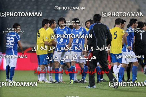 1190484, Tehran, Iran, Iran Pro League، Persian Gulf Cup، 2010-11 season، Second Leg، Week 31، Esteghlal 6 v 2 Sanat Naft Abadan on 2011/04/23 at Azadi Stadium