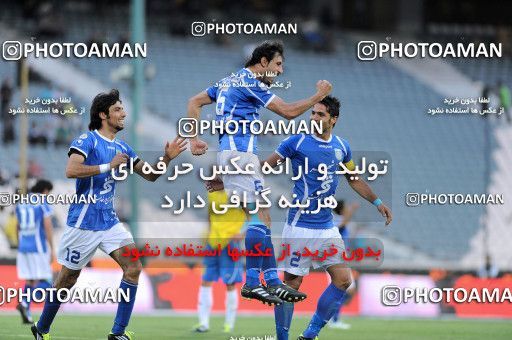 1189293, Tehran, Iran, Iran Pro League، Persian Gulf Cup، 2010-11 season، Second Leg، Week 31، Esteghlal 6 v 2 Sanat Naft Abadan on 2011/04/23 at Azadi Stadium