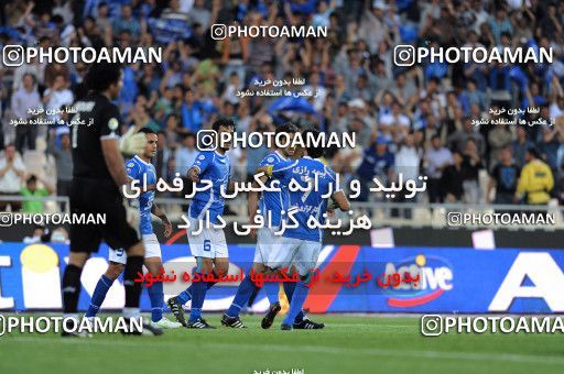 1189341, Tehran, Iran, لیگ برتر فوتبال ایران، Persian Gulf Cup، Week 31، Second Leg، Esteghlal 6 v 2 Sanat Naft Abadan on 2011/04/23 at Azadi Stadium