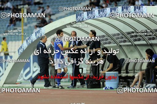 1189300, Tehran, Iran, Iran Pro League، Persian Gulf Cup، 2010-11 season، Second Leg، Week 31، Esteghlal 6 v 2 Sanat Naft Abadan on 2011/04/23 at Azadi Stadium