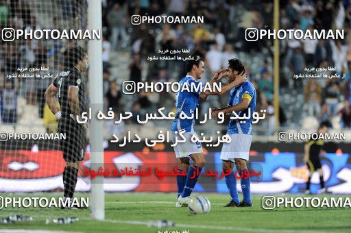 1189335, Tehran, Iran, Iran Pro League، Persian Gulf Cup، 2010-11 season، Second Leg، Week 31، Esteghlal 6 v 2 Sanat Naft Abadan on 2011/04/23 at Azadi Stadium