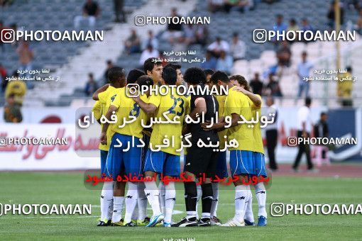 1189414, Tehran, Iran, لیگ برتر فوتبال ایران، Persian Gulf Cup، Week 31، Second Leg، Esteghlal 6 v 2 Sanat Naft Abadan on 2011/04/23 at Azadi Stadium