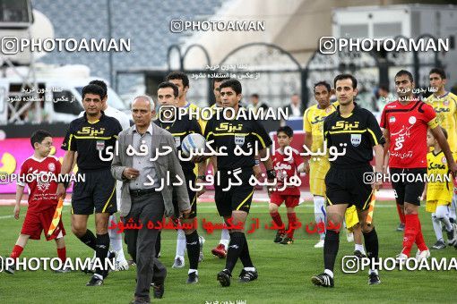 1189784, Tehran, Iran, Iran Pro League، Persian Gulf Cup، 2010-11 season، Second Leg، Week 31، Naft Tehran ۱ v 5 Persepolis on 2011/04/24 at Azadi Stadium