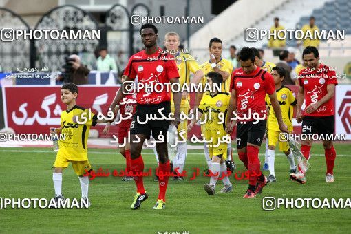 1189913, Tehran, Iran, Iran Pro League، Persian Gulf Cup، 2010-11 season، Second Leg، Week 31، Naft Tehran ۱ v 5 Persepolis on 2011/04/24 at Azadi Stadium