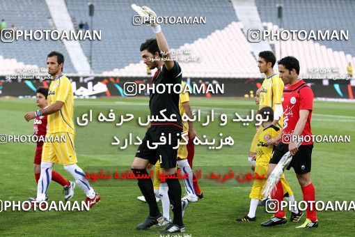 1189886, Tehran, Iran, Iran Pro League، Persian Gulf Cup، 2010-11 season، Second Leg، Week 31، Naft Tehran ۱ v 5 Persepolis on 2011/04/24 at Azadi Stadium