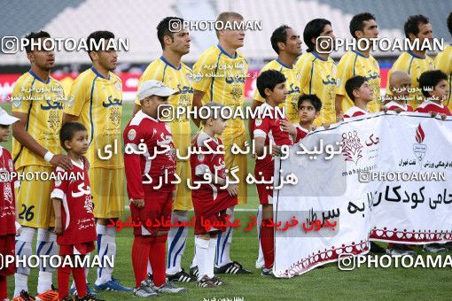 1189877, Tehran, Iran, Iran Pro League، Persian Gulf Cup، 2010-11 season، Second Leg، Week 31، Naft Tehran ۱ v 5 Persepolis on 2011/04/24 at Azadi Stadium