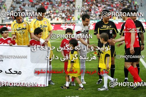 1189859, Tehran, Iran, Iran Pro League، Persian Gulf Cup، 2010-11 season، Second Leg، Week 31، Naft Tehran ۱ v 5 Persepolis on 2011/04/24 at Azadi Stadium