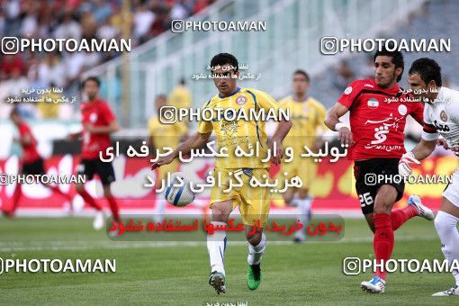 1189863, Tehran, Iran, Iran Pro League، Persian Gulf Cup، 2010-11 season، Second Leg، Week 31، Naft Tehran ۱ v 5 Persepolis on 2011/04/24 at Azadi Stadium