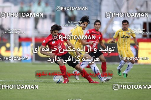 1189922, Tehran, Iran, Iran Pro League، Persian Gulf Cup، 2010-11 season، Second Leg، Week 31، Naft Tehran ۱ v 5 Persepolis on 2011/04/24 at Azadi Stadium