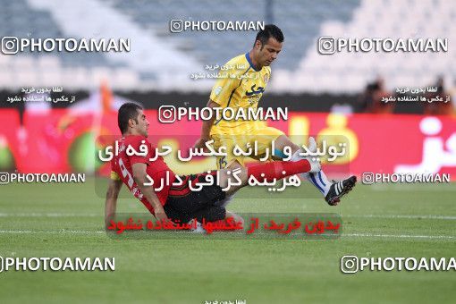 1190097, Tehran, Iran, Iran Pro League، Persian Gulf Cup، 2010-11 season، Second Leg، Week 31، Naft Tehran ۱ v 5 Persepolis on 2011/04/24 at Azadi Stadium