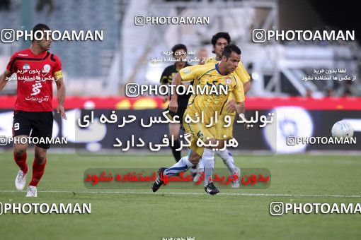 1190174, Tehran, Iran, Iran Pro League، Persian Gulf Cup، 2010-11 season، Second Leg، Week 31، Naft Tehran ۱ v 5 Persepolis on 2011/04/24 at Azadi Stadium