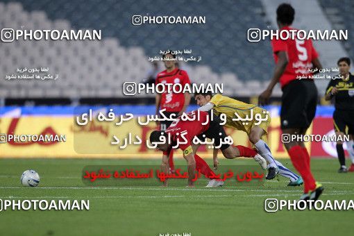 1190242, Tehran, Iran, Iran Pro League، Persian Gulf Cup، 2010-11 season، Second Leg، Week 31، Naft Tehran ۱ v 5 Persepolis on 2011/04/24 at Azadi Stadium