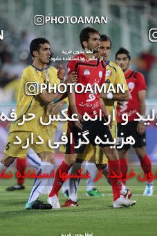 1190257, Tehran, Iran, Iran Pro League، Persian Gulf Cup، 2010-11 season، Second Leg، Week 31، Naft Tehran ۱ v 5 Persepolis on 2011/04/24 at Azadi Stadium